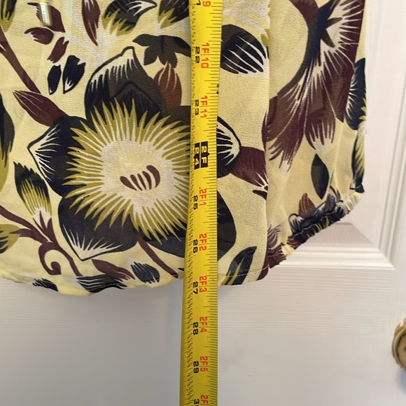 NET Ann Taylor Sheer V Neck Blouse Shirt Yellow Chocolate Black Size XL - Picture 11 of 11